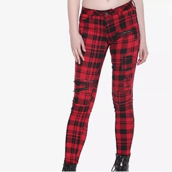 Blackheart Hot Topic Red Black Plaid Skinny Jeans - Picture 2 of 14